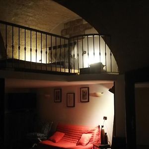 Versosud Cave